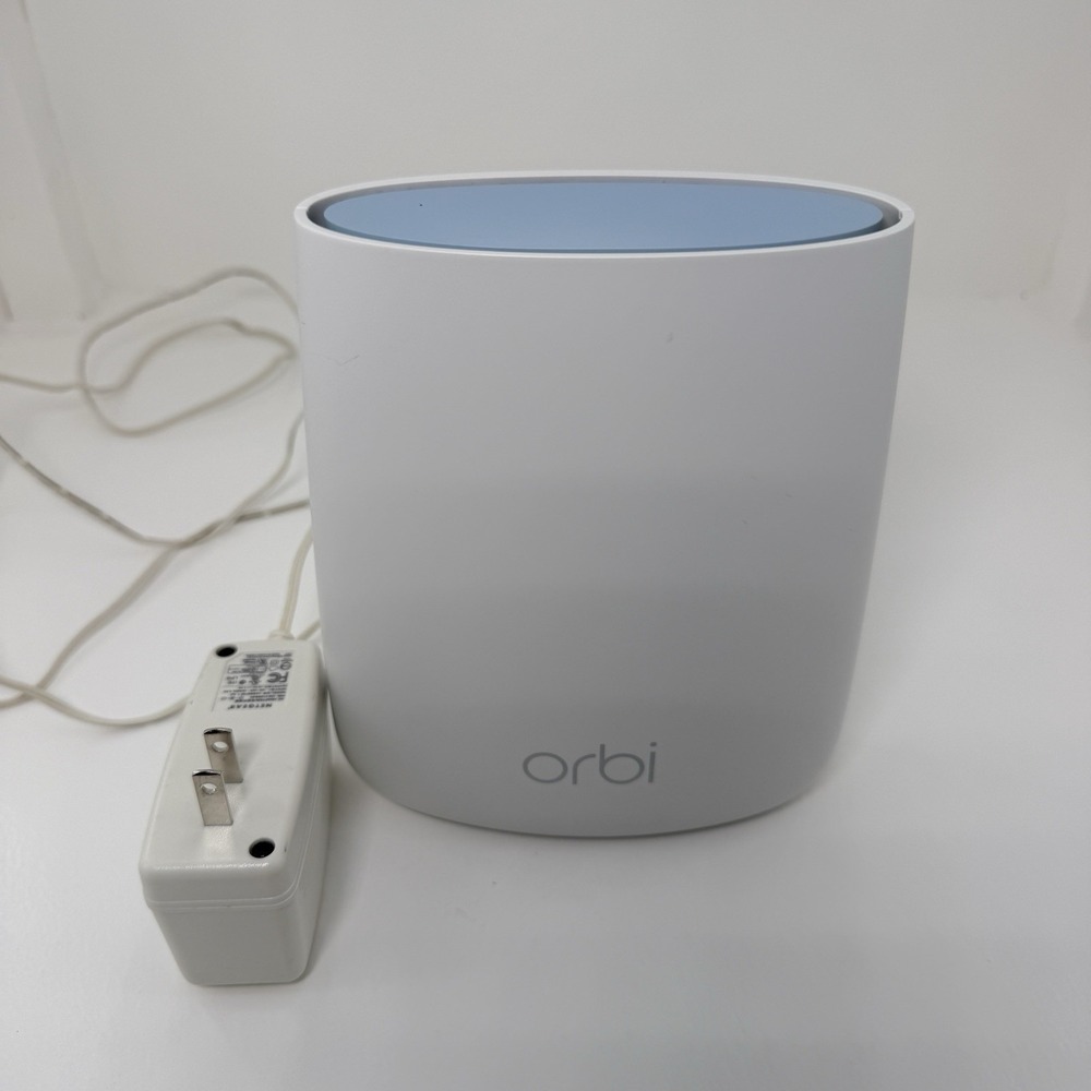 NETGEAR Orbi RBR20 Satellite Home Mesh WiFi Tri-band AC2200 Router